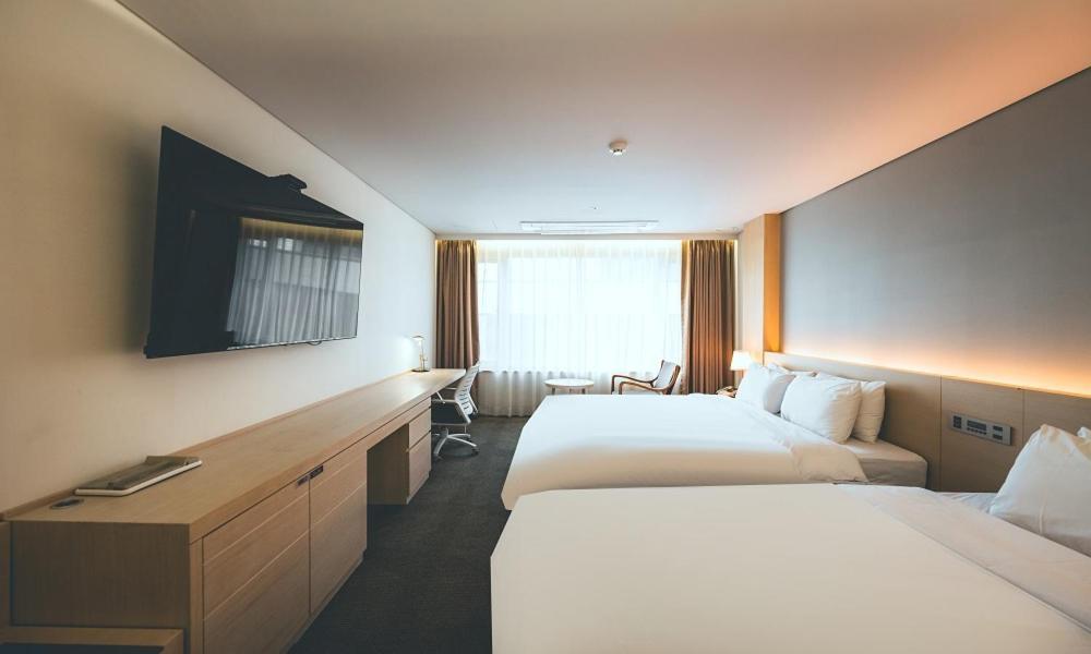 Wonju City Hotel Hyeoksin ภายนอก รูปภาพ